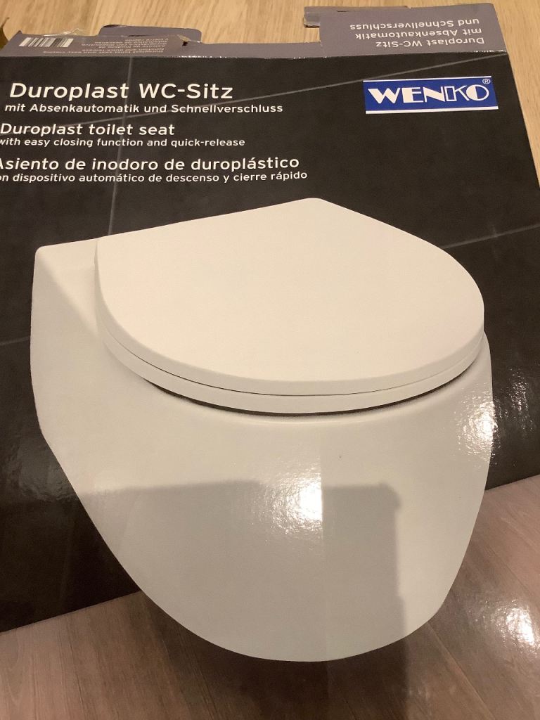 image for White Toilet Seat - New & Sealed in box