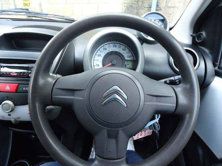 CITROEN C1 1.0 i VTR White Manual Petrol 2013