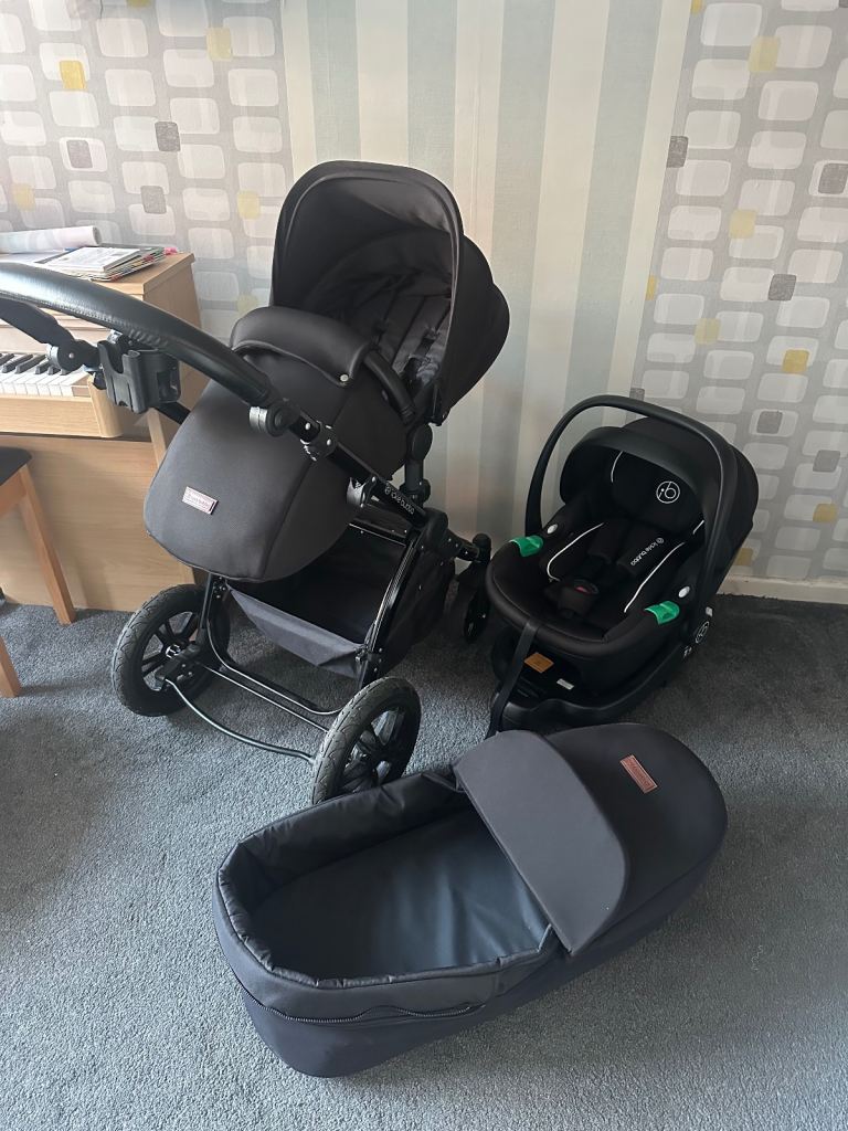 Ickle bubba travel system