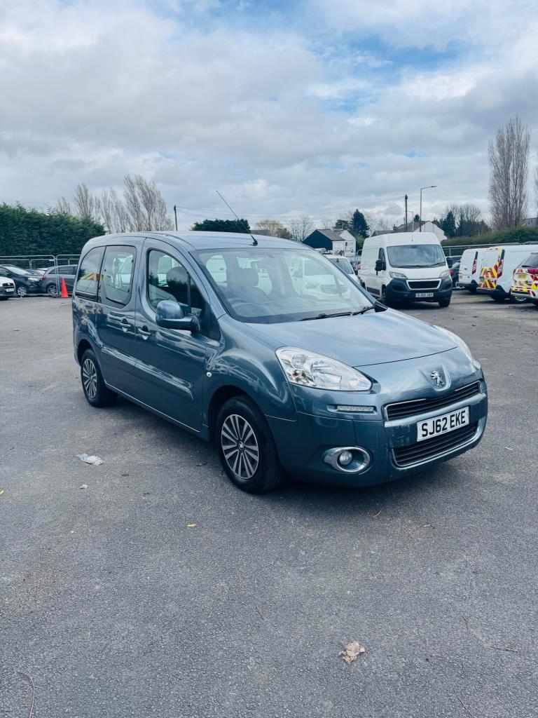 2012 Peugeot Partner Tepee 1.6 e-HDi 92 S 5dr EGC, 47K MILES, AUTOMATIC MPV Diesel Automatic