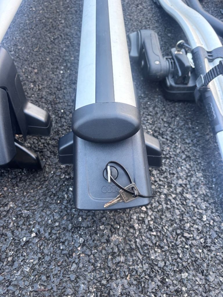 Genuine Roof Bars Audi A6 (4G) Avant / Estate With Flush Rails Rack 2012-18  (2)