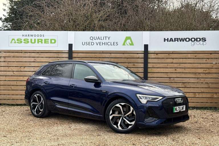  Audi e-tron 55 Black Edition SUV 5dr Electric Auto quattro 95kWh (11kW Charger) (408 ps Electric...