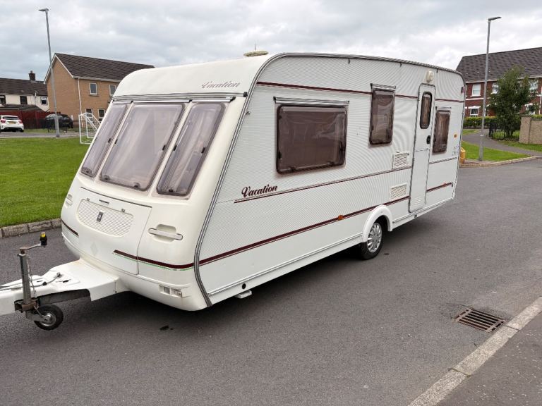 01 compass vacation 5/6 birth caravan 