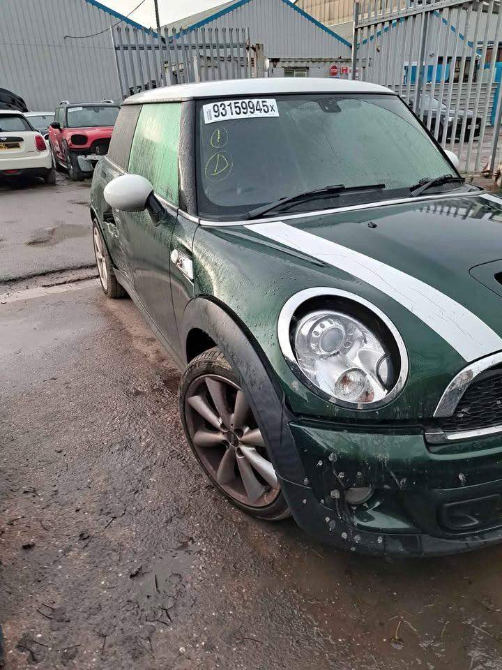 MINI COOPER SD 2.0D R56 BREAKING PARTS BONNET BUMPER LIGHT DOOR HEAD UNIT TAILGATE MIRROR INTERIOR