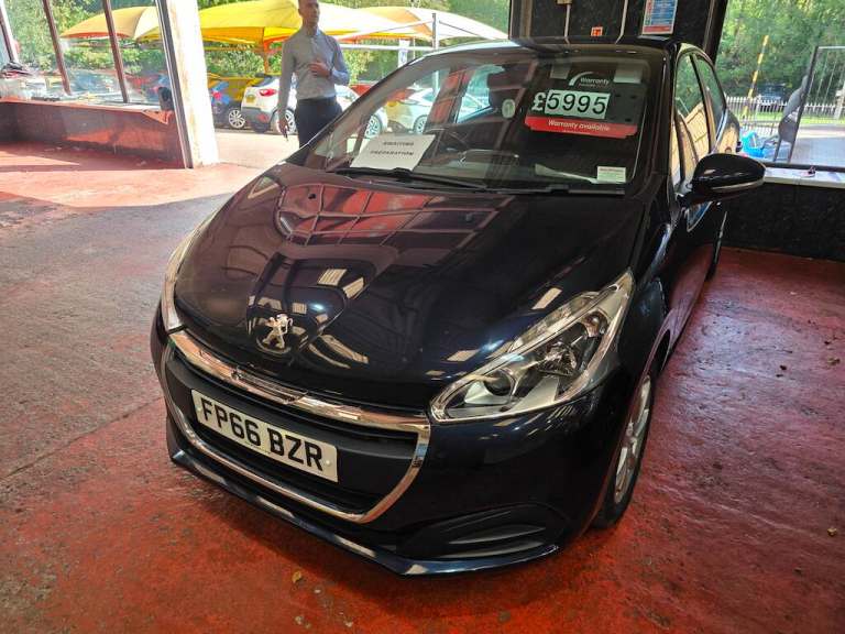 2016 Peugeot 208 BLUE HDI ACTIVE Hatchback Diesel Manual