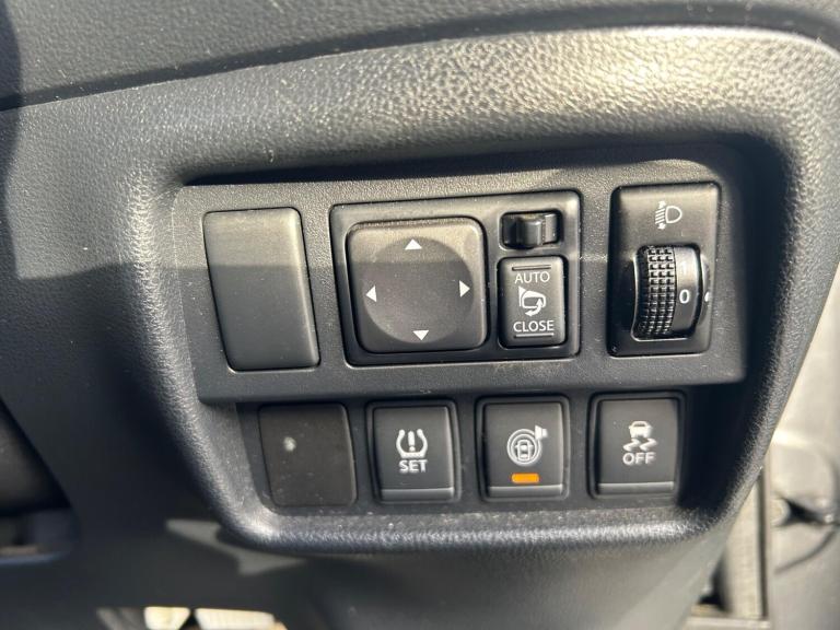 2016 Nissan Juke 1.6 Tekna XTRON Euro 6 5dr HATCHBACK Petrol Automatic