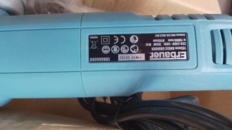 Erbauer 240v Angle grinder