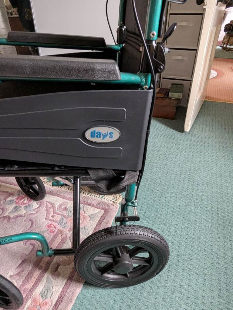 Days Lightweight Wheelchair