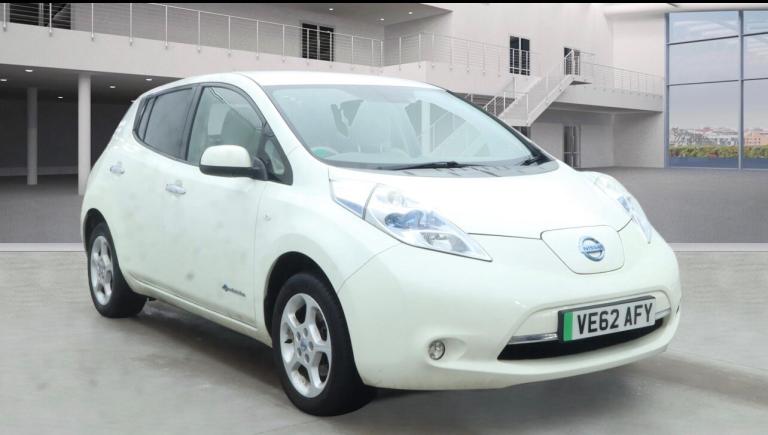 2012 Nissan LEAF 24kWh Hatchback 5dr Electric Auto (107 bhp) Electric