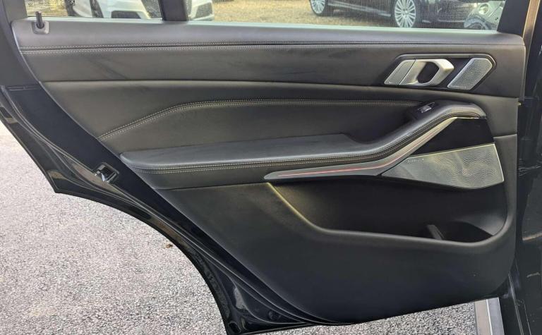  BMW X7 3.0 X7 xDrive 40i M Sport Auto 4WD 5dr Petrol Automatic