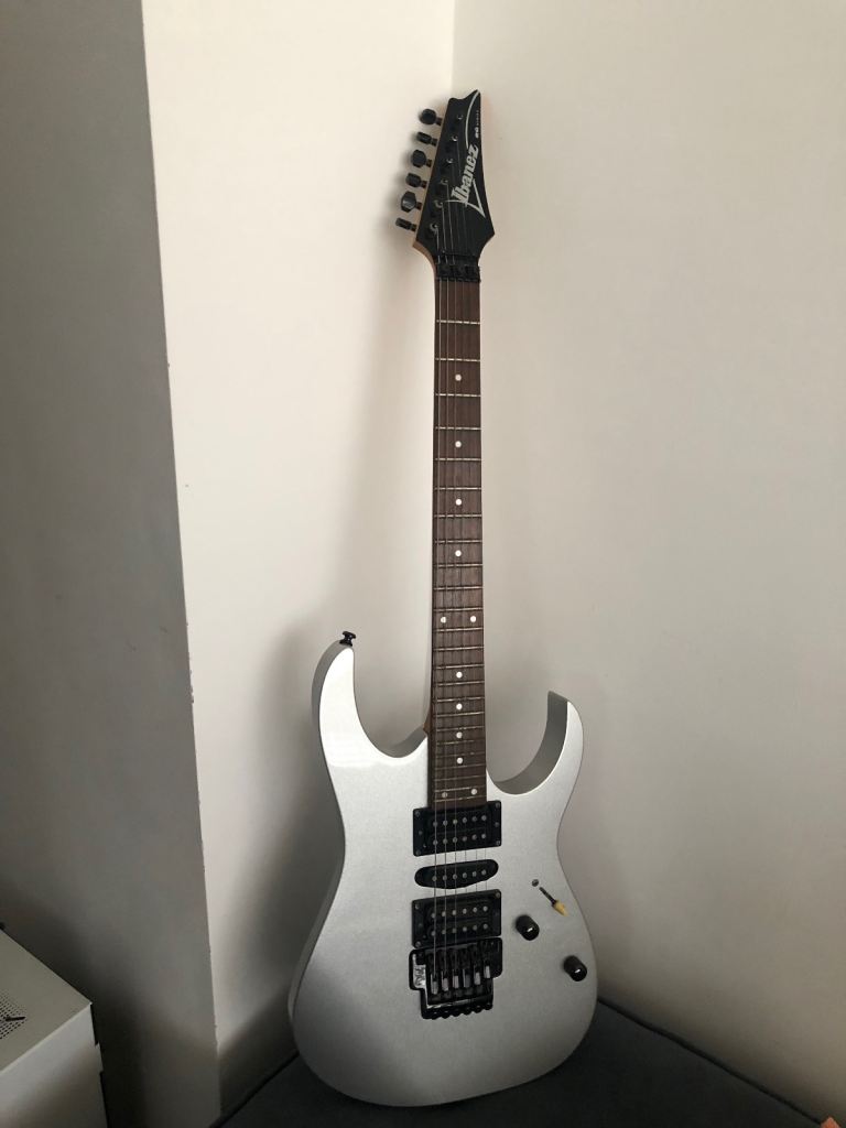 Ibanez RG370B silver guitar