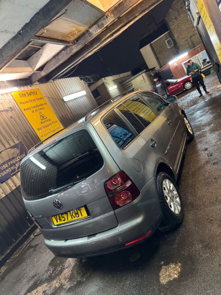 Volkswagen, TOURAN, MPV, 2008, Manual, 1595 (cc), 5 doors