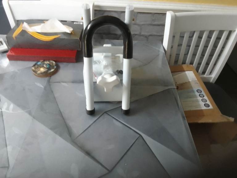 HEPO GRAB BAR RAIL BRAND NEW