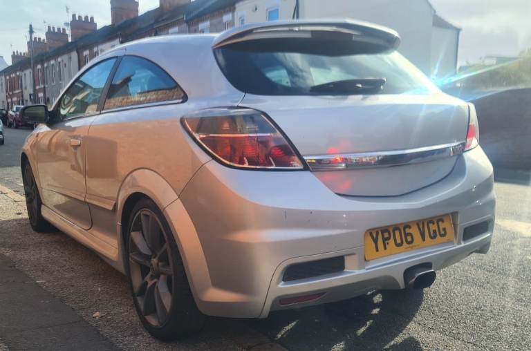 Vauxhall, ASTRA, Hatchback, 2006, Manual, 1998 (cc), 3 doors