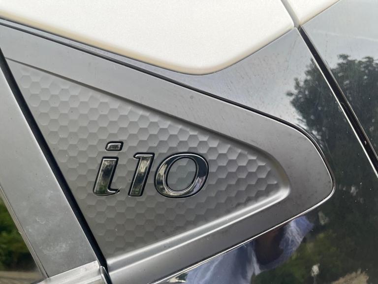 2022 Hyundai i10 1.0 Premium Euro 6 (s/s) 5dr HATCHBACK Petrol Manual