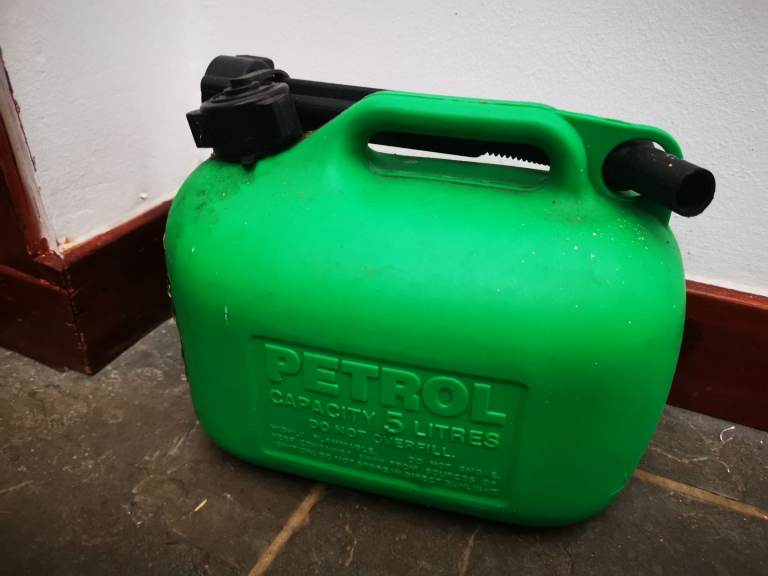 FREE - 5l Plastic Petrol Can - 5 litre