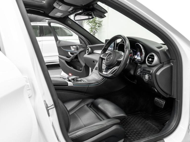 2017 Mercedes-Benz C Class C220d AMG Line Premium 5dr 9G-Tronic ESTATE DIESEL Automatic