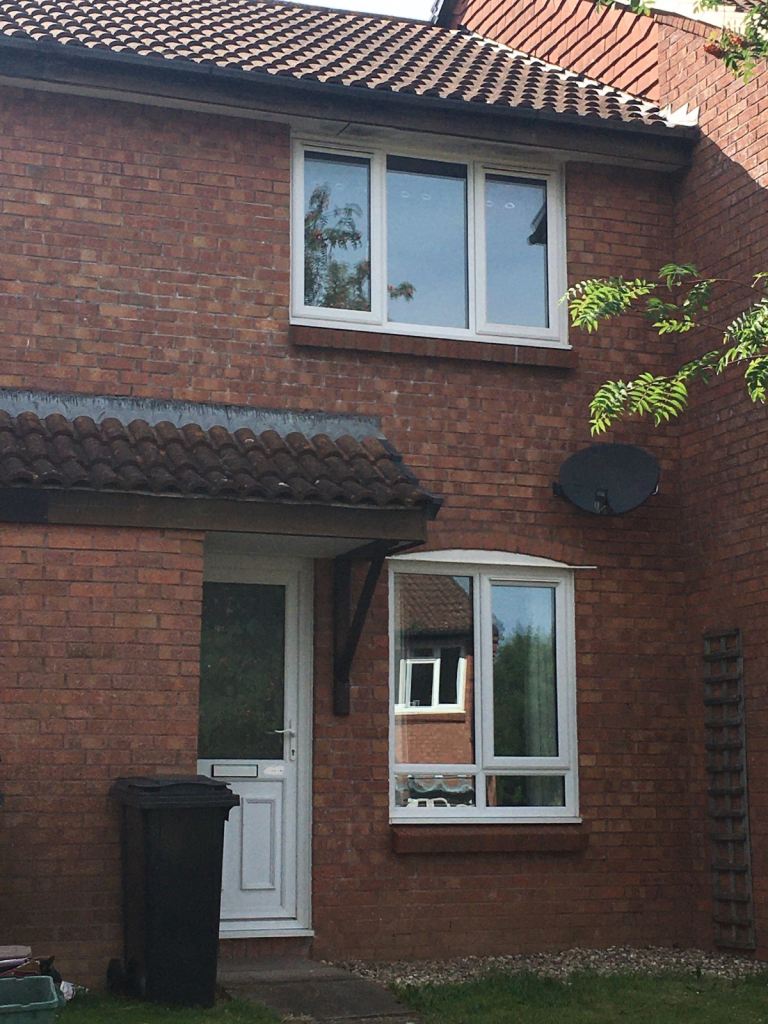 2 Bedroom House to Let in Taunton 