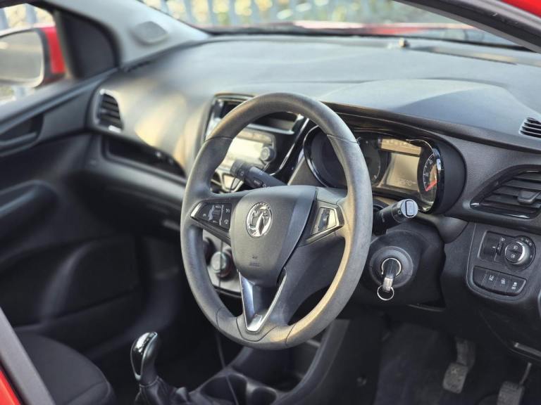 Vauxhall, VIVA, Hatchback, 2015, Manual, 999 (cc), 5 doors