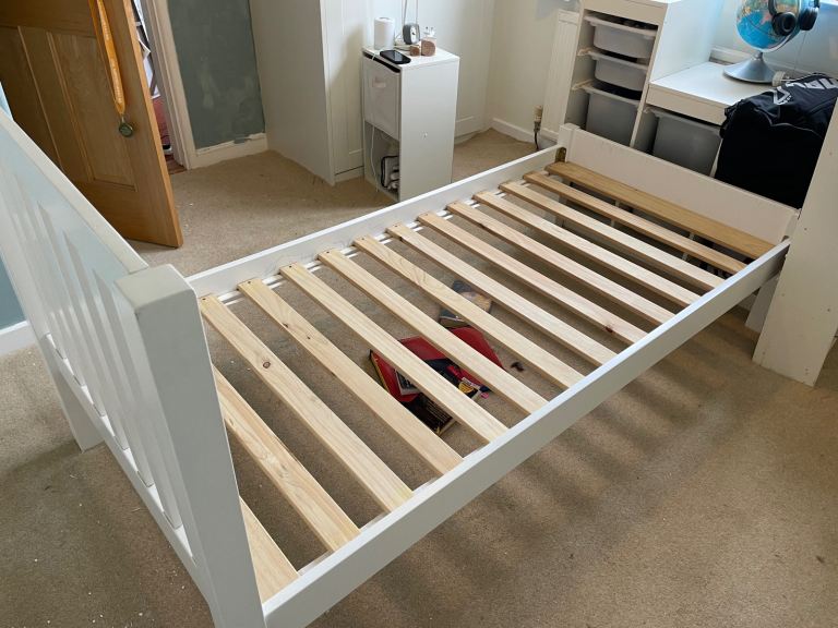 Single bed (child)