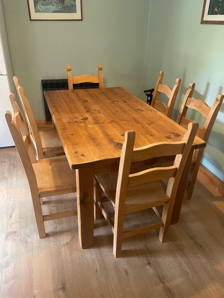 Solid Wood Dining Table and 6 Chairs – Good Condition