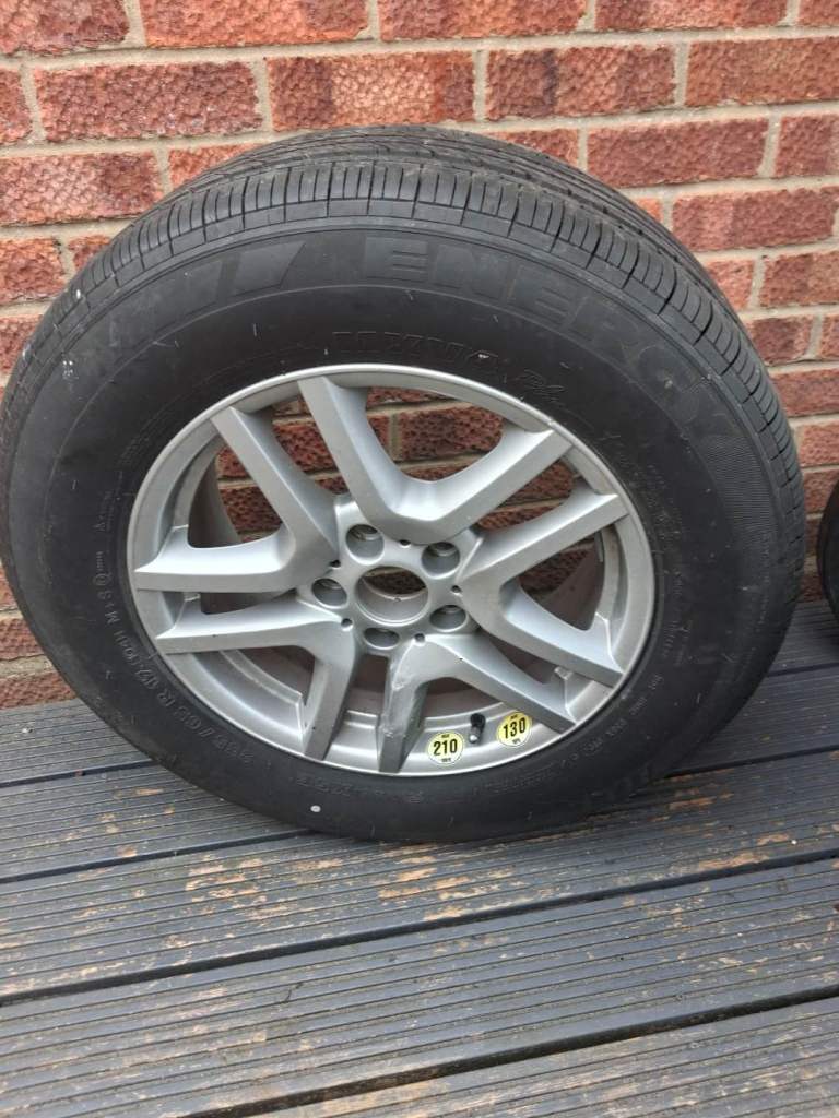 BMW 17 inch alloy plus tyre