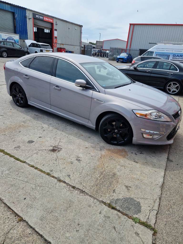 Ford, MONDEO, Hatchback, 2011, Manual, 2179 (cc), 5 doors