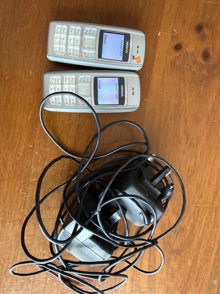 Nokia 1600 pair