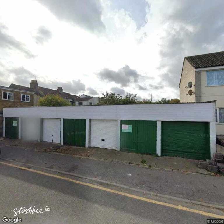 Garage to rent in Gillingham (ME7) | Stashbee