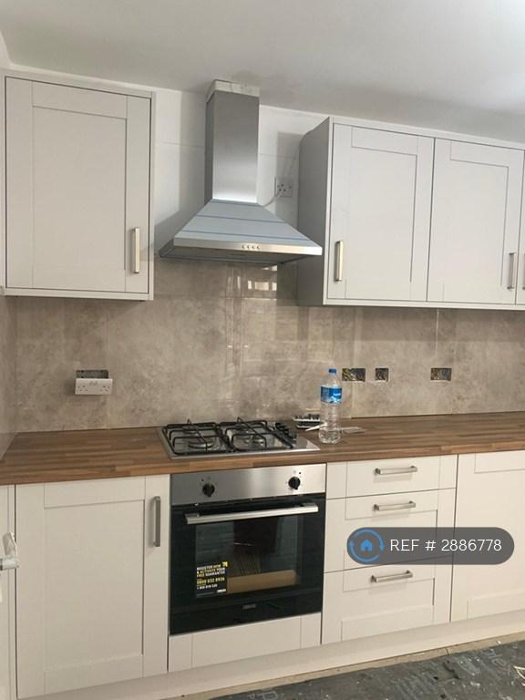 4 bedroom house in Katherine Road, London, E7 (4 bed) (#2886778)
