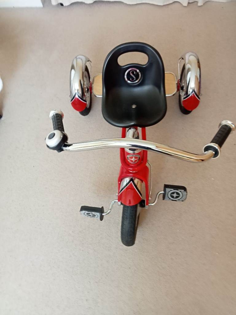 Schwinn child's tricycle 