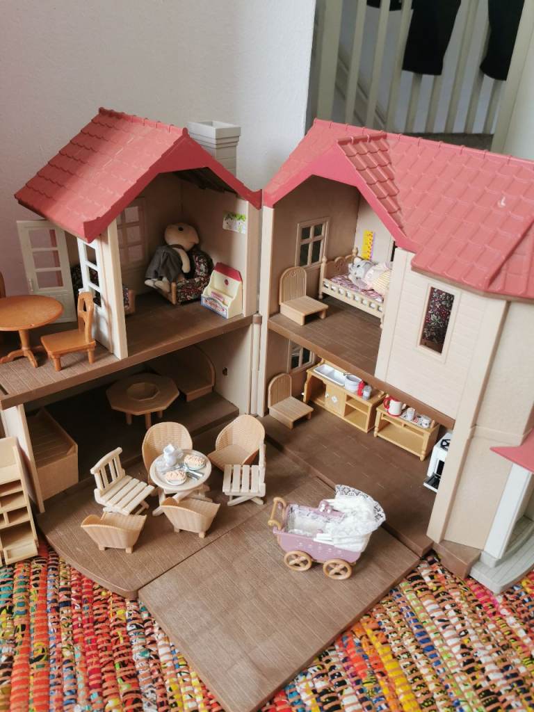 Sylvanian Families House and Furniture accessories 
