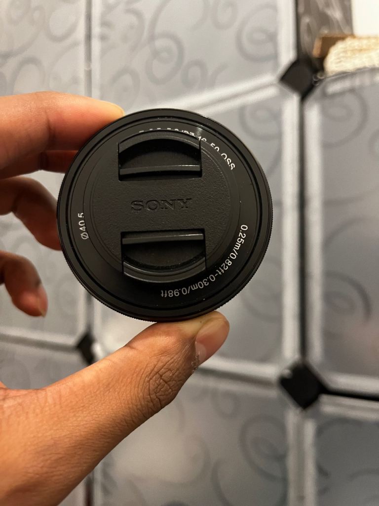 Sony E PZ 16‑50mm f/3.5‑5.6 OSS II Lens + CPL & UV Filters – Excellent Condition