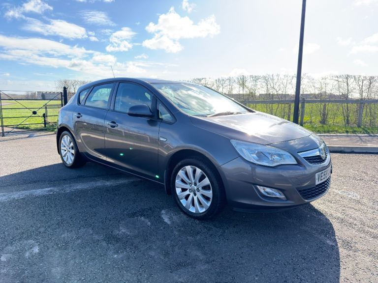 2010 Vauxhall Astra Low Miles 