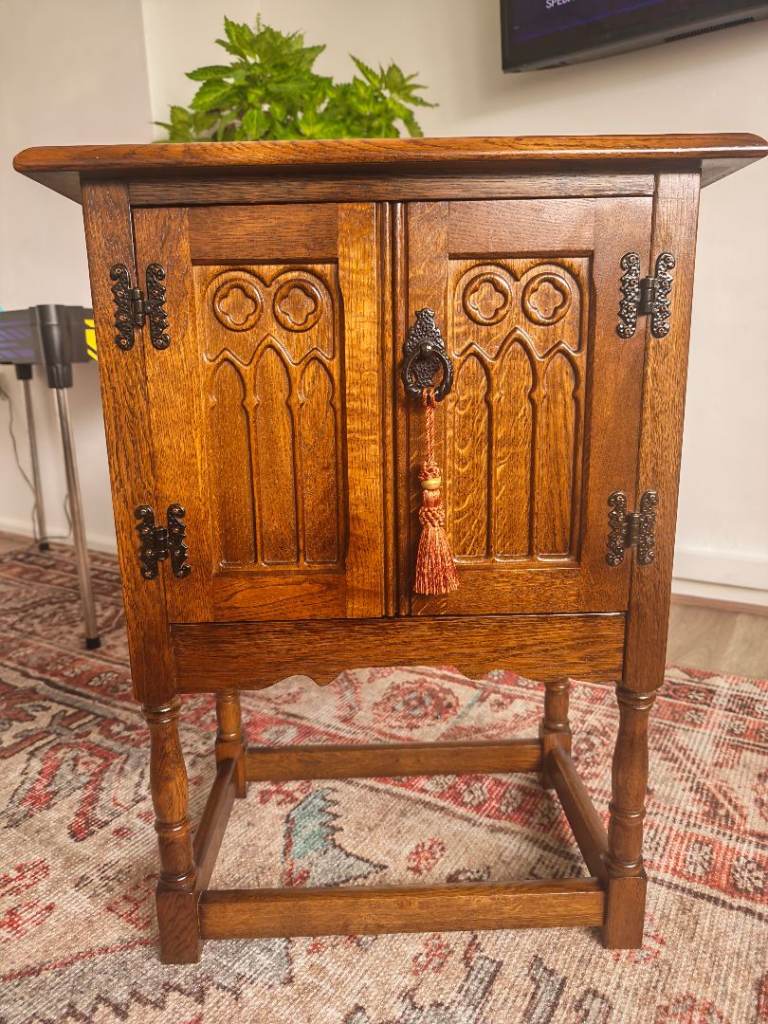 Rare Old Charm 'Monk’s Cabinet' - Gothic Carved Oak Hall Cupboard