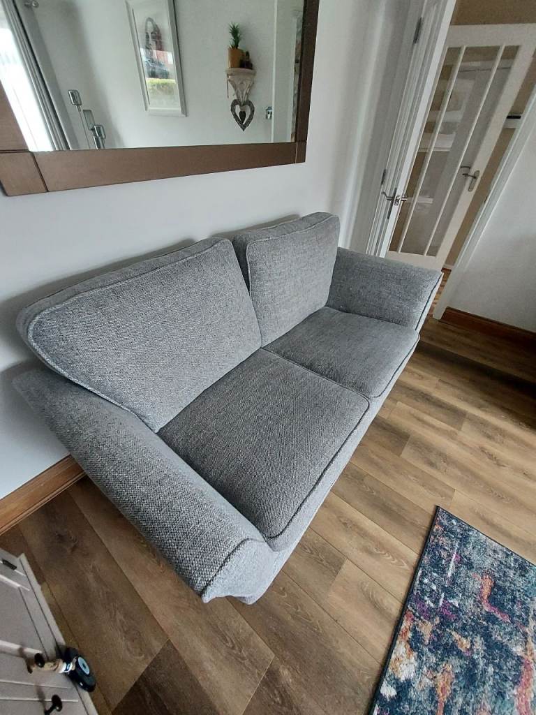 2 seater and a 3 seater sofas 
