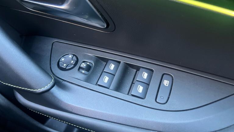 2022 Peugeot 2008 1.2 PureTech GT SUV 5dr Petrol Manual Euro 6 (s/s) (130 ps) SUV Petrol Manual