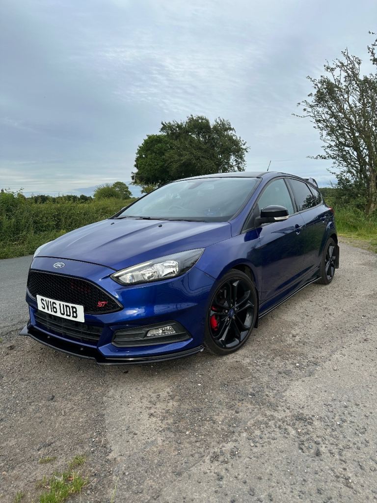 Ford, FOCUS, Hatchback, 2016, Manual, 1999 (cc), 5 doors