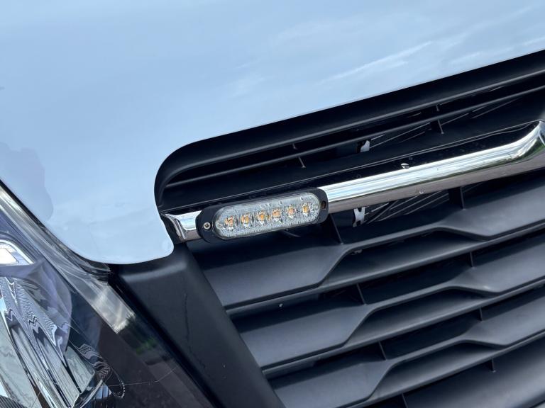 2021 (70) VAUXHALL MOVANO 2.3 Bi-TURBO 135 F3500 L2 H3 | REAR FULL TAIL LIFT VAN