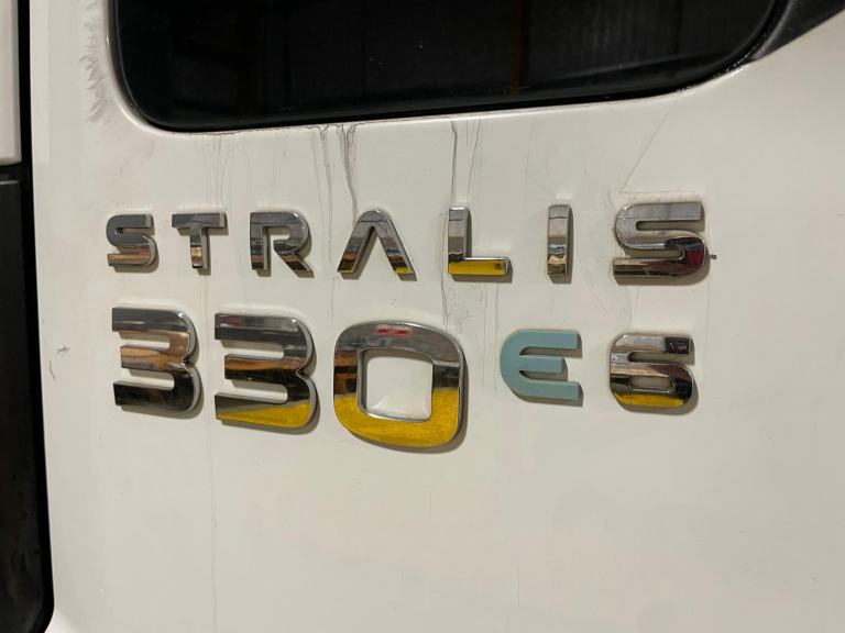 IVECO STRALIS 330 *EURO 6* 6X2 26 TONNE BEAVERTAIL - 2017 - YA17 LHZ