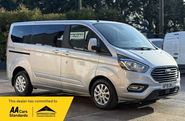 2019 Ford Tourneo Custom 2.0 320 EcoBlue Titanium Auto L1 Euro 6 (s/s) 5dr