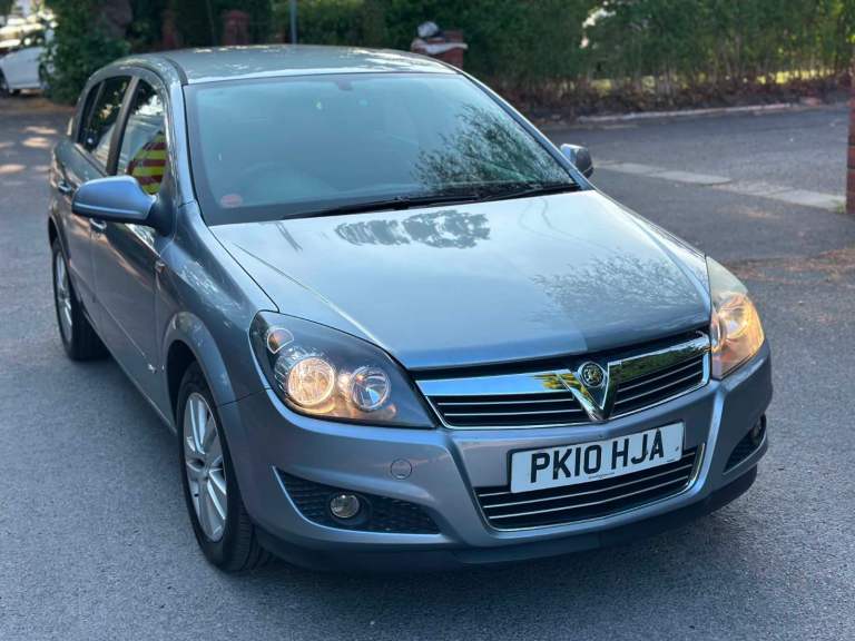 Vauxhall, ASTRA, Hatchback, 2010, Manual, 1598 (cc), 5 doors