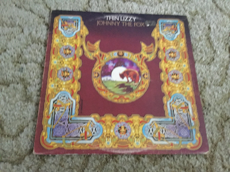 THIN LIZZY - JOHNNY THE FOX LP FIRST PRESS 70S ROCK