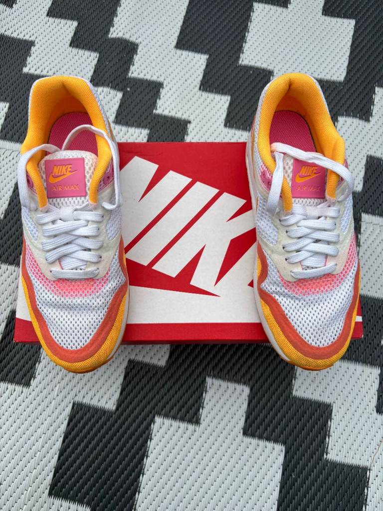 Nike Air Max 1 BR Trainers – UK 4, White/Mango/Pink