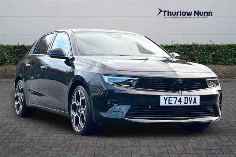 2024 Vauxhall Astra 1.2i Turbo (130 PS) Ultimate 5 Door Petrol Hatchback Hatchback Petrol Manual