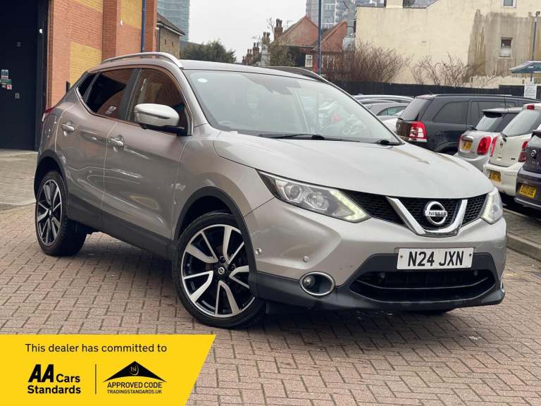  Nissan Qashqai 1.2 DIG-T Tekna SUV 5dr Petrol Manual 2WD Euro 6 (s/s) (115 ps) Petrol Manual