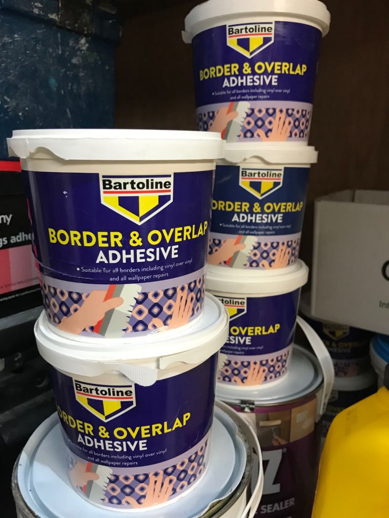 Boarder and overlap adhesive 