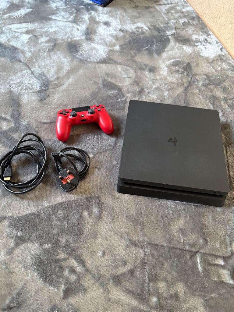 PS4 Slim 500gb with Red Controller