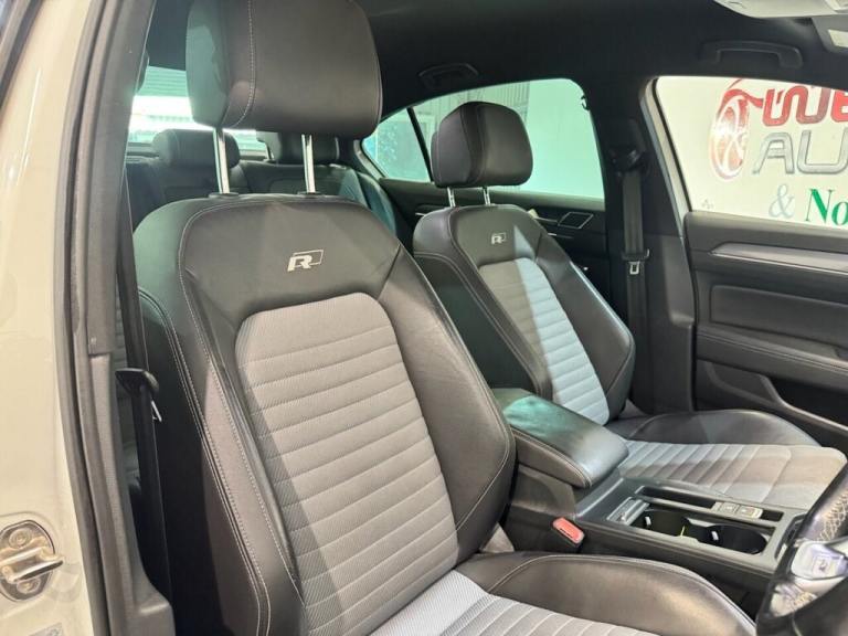 2016 Volkswagen Passat 2.0 TDI BlueMotion Tech R-Line Saloon 4dr Diesel DSG Euro 6 (s/s) (190 ps)...