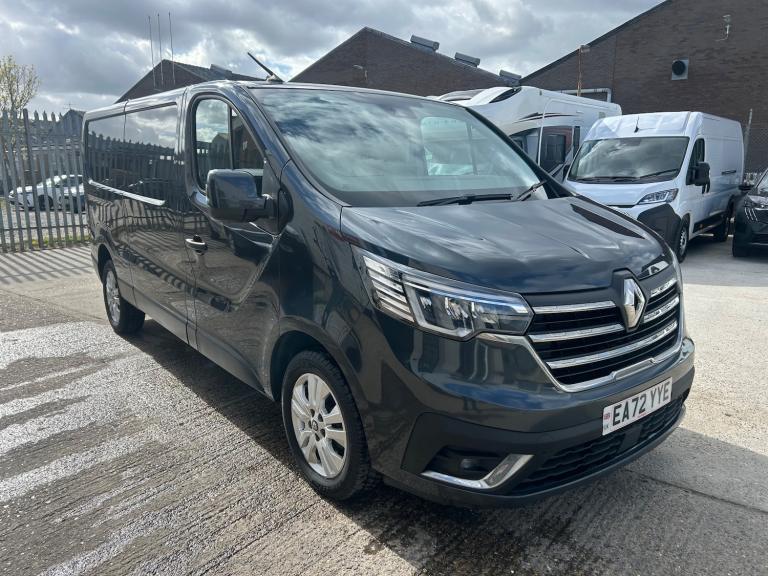 2023 Renault Trafic 2.0 dCi Blue LL30 Sport Panel Van 5dr Diesel EDC L2 H1 Euro
